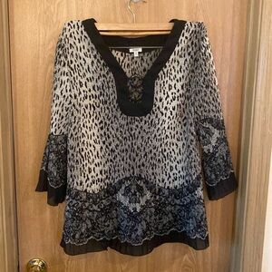 Nicola Black & Tan Long Sleeve Tunic Blouse Size 1X